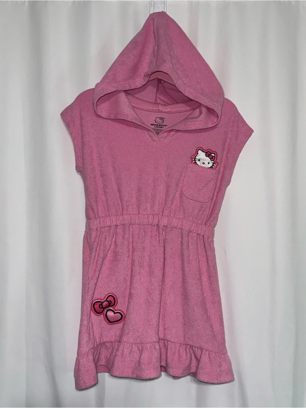 Hello Kitty by Sanrio Girl’s 6/7 Pull-Over Appliqué Hooded Swim Cover-Up